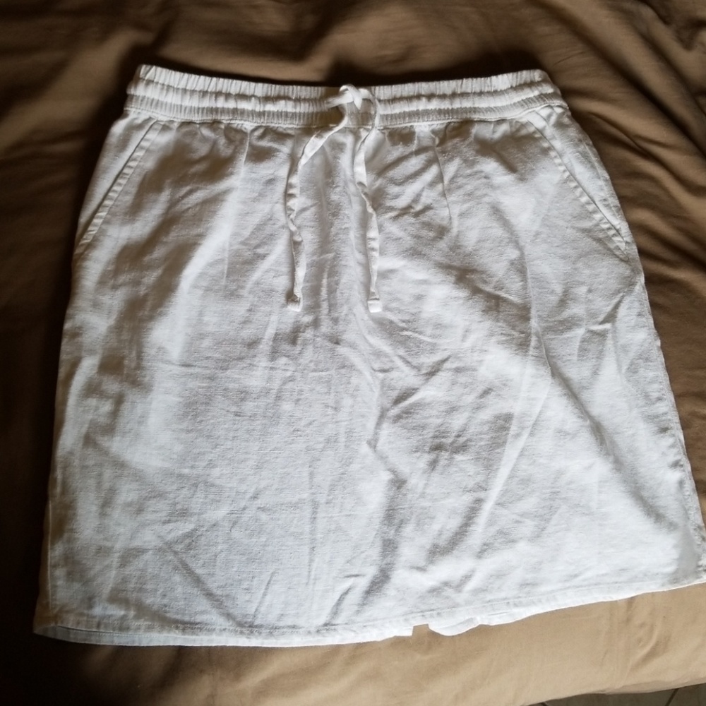 Linen skirt